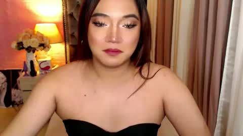 Snapshot of 1bestlover chatting on 01/05/25, 09:47 Ekang online show from 01/05/25, 09:47