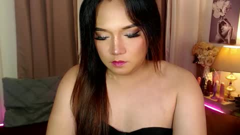 Snapshot of 1bestlover chatting on 09/23/25, 11:08 Ekang online show from 09/23/25, 11:08