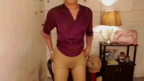 Snapshot of 1bigsurprise4you chatting on 12/03/24, 04:58 angel online show from 12/03/24, 04:58