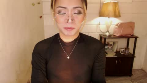 Snapshot of 1bigsurprise4you chatting on 12/14/24, 09:24 angel online show from 12/14/24, 09:24