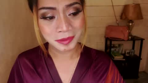 Snapshot of 1bigsurprise4you chatting on 02/04/25, 01:23 angel online show from 02/04/25, 01:23