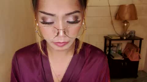 Snapshot of 1bigsurprise4you chatting on 02/16/25, 01:25 angel online show from 02/16/25, 01:25