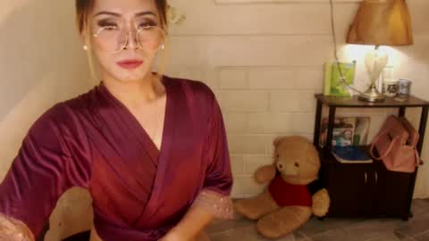 Snapshot of 1bigsurprise4you chatting on 02/22/25, 12:38 angel online show from 02/22/25, 12:38