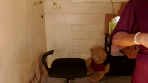 Snapshot of 1bigsurprise4you chatting on 03/04/25, 01:12 angel online show from 03/04/25, 01:12