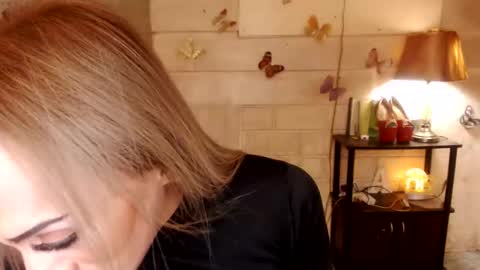 Snapshot of 1bigsurprise4you chatting on 03/07/26, 06:49 angel online show from 03/07/26, 06:49