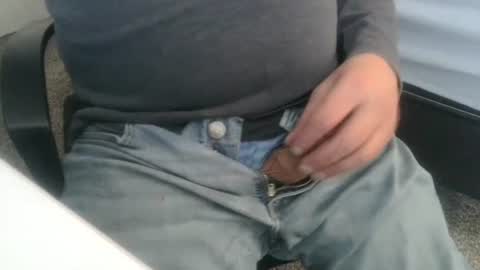 Snapshot of 1chris505 chatting on 12/31/24, 12:32 1chris505 online show from 12/31/24, 12:32