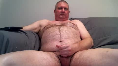 Snapshot of 1dirtyolddude chatting on 11/04/25, 12:32 Jimmy online show from 11/04/25, 12:32