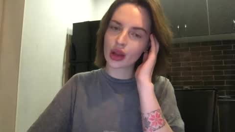 DOVE online show from 01/17/25, 03:32