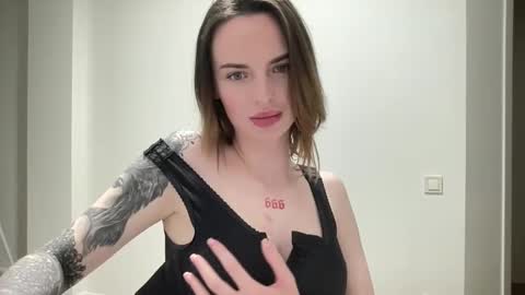 DOVE online show from 09/12/25, 06:19