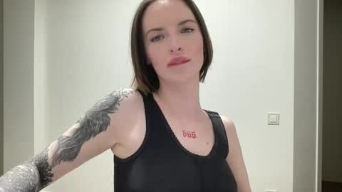 DOVE online show from 11/14/25, 05:00