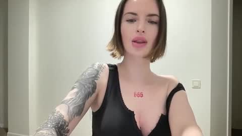 DOVE online show from 11/28/25, 07:16