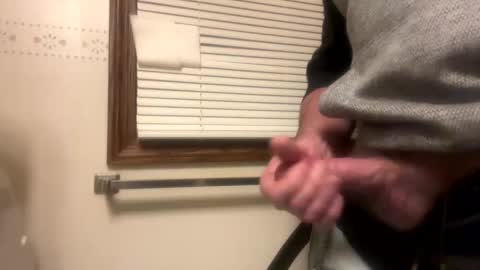 1hunglo412 online show from 01/16/26, 11:14