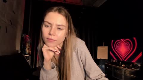 Snapshot of 1i1ypa1mer chatting on 01/19/25, 09:13 Lily 3 online show from 01/19/25, 09:13