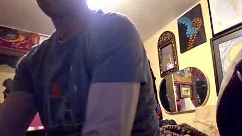 Snapshot of 1knightluver69 chatting on 04/10/26, 05:01 1knightluver69 online show from 04/10/26, 05:01