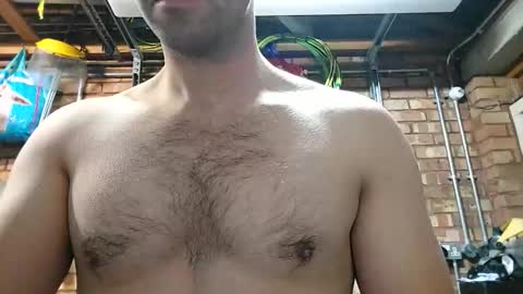 Snapshot of 1lifelive chatting on 11/02/25, 10:12 1lifelive online show from 11/02/25, 10:12