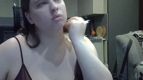 1LINDSEY1 online show from 09/08/25, 09:47