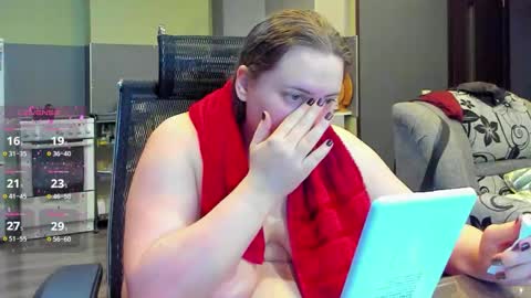 1LINDSEY1 online show from 10/23/25, 05:01