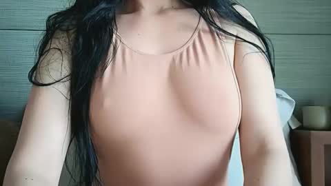 Snapshot of 1lovely1 chatting on 02/17/26, 07:20 Onna online show from 02/17/26, 07:20