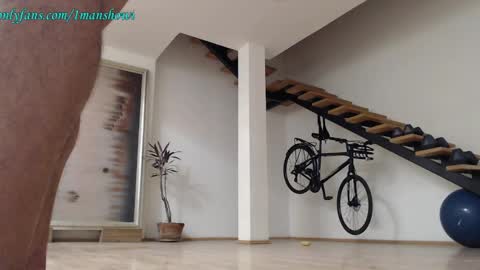 Snapshot of 1manshow11 chatting on 12/09/24, 11:58 1manshow11 online show from 12/09/24, 11:58