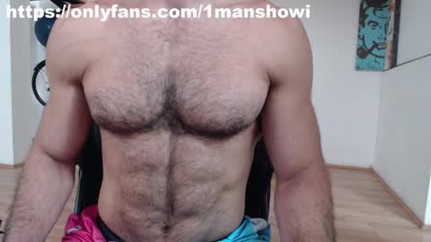 Snapshot of 1manshow11 chatting on 01/22/25, 04:55 1manshow11 online show from 01/22/25, 04:55