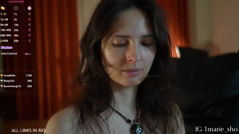 Marie online show from 05/20/26, 09:54