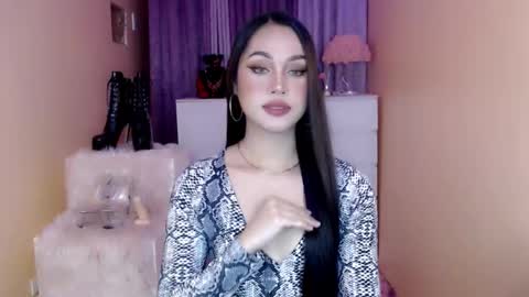 1miracle_tranny online show from 11/18/25, 02:06