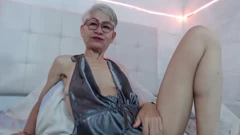 Miss Monserrate online show from 03/10/25, 11:53