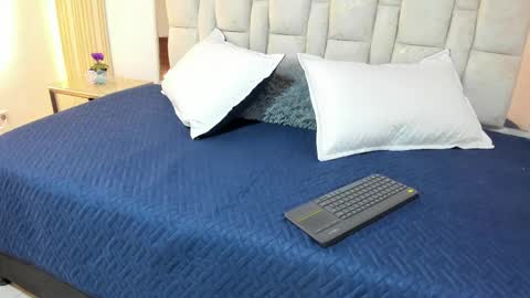 Snapshot of 1naughty_milf chatting on 05/12/26, 11:29 Luisa online show from 05/12/26, 11:29
