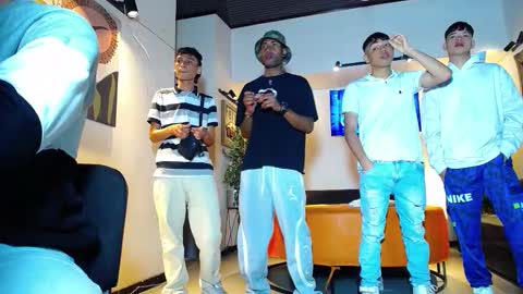 Snapshot of 1pushman chatting on 03/04/26, 01:50 pushman online show from 03/04/26, 01:50