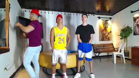 Snapshot of 1pushman chatting on 04/07/26, 11:43 pushman online show from 04/07/26, 11:43