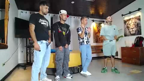 Snapshot of 1pushman chatting on 04/18/26, 12:09 pushman online show from 04/18/26, 12:09