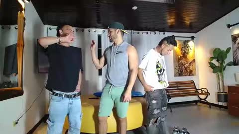 Snapshot of 1pushman chatting on 04/21/26, 11:38 pushman online show from 04/21/26, 11:38