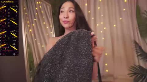 Snapshot of 1reisatumi chatting on 11/04/25, 07:02 Rei online show from 11/04/25, 07:02