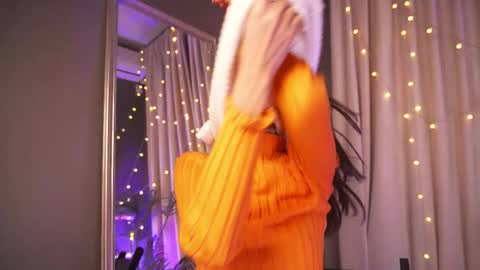 Snapshot of 1reisatumi chatting on 11/21/25, 01:32 Rei online show from 11/21/25, 01:32