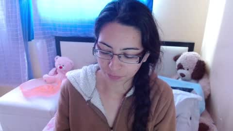 paola online show from 12/21/24, 06:44