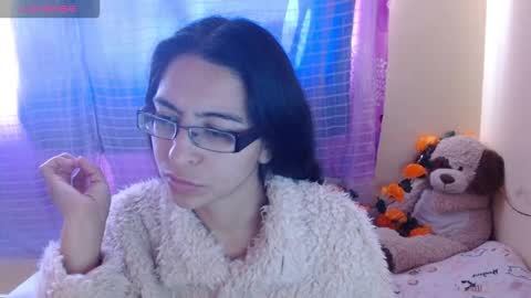 paola online show from 01/09/26, 05:59