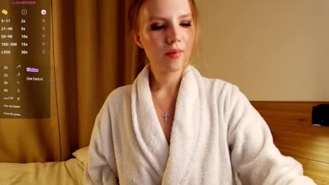 Snapshot of 1slavicdoll chatting on 10/25/25, 01:13 VICTORIA online show from 10/25/25, 01:13