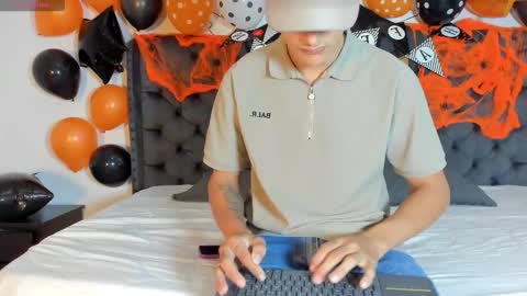 1Threestar online show from 10/13/25, 12:27