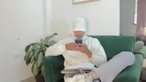 1Threestar online show from 11/13/25, 12:48