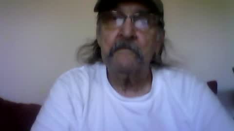 Snapshot of 1valentine chatting on 07/08/26, 02:43 1valentine online show from 07/08/26, 02:43