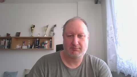 1vaso online show from 02/21/25, 07:01