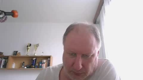 1vaso online show from 09/25/25, 01:15