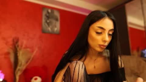 1vyanne online show from 02/24/26, 08:01