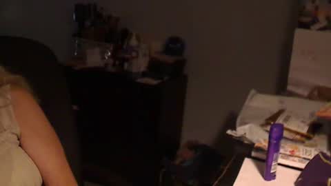 Snapshot of 1xtrahornyone chatting on 01/18/25, 02:25 Susan online show from 01/18/25, 02:25