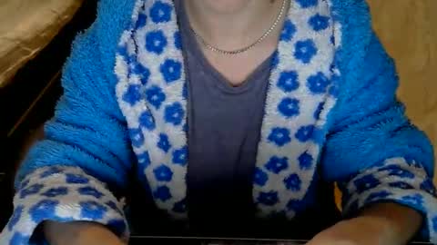 Snapshot of 1your_hot_girls chatting on 02/18/25, 06:15 1your_hot_girls online show from 02/18/25, 06:15