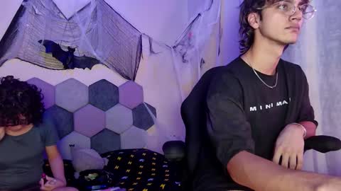 2006_tgn online show from 11/03/25, 12:39