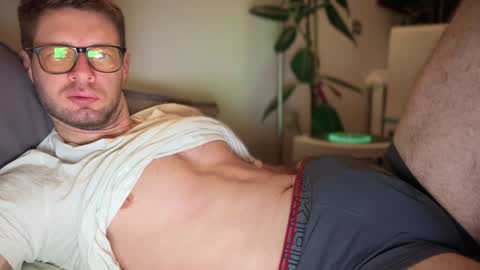 Romano online show from 02/01/25, 08:26