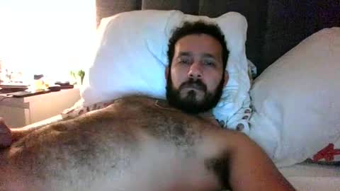 Snapshot of 2022felipe chatting on 02/20/25, 02:51 2022felipe online show from 02/20/25, 02:51