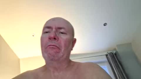 211skoosh online show from 11/03/25, 04:19