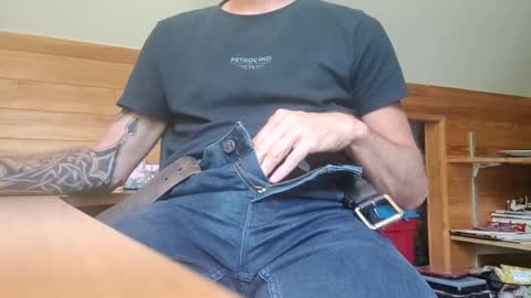 22_acacia_avenue online show from 05/29/26, 10:46